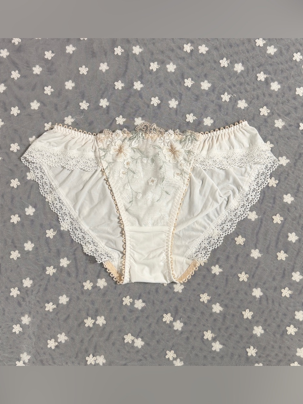 Free gift for order over $50! Japanese Embroidery Panties